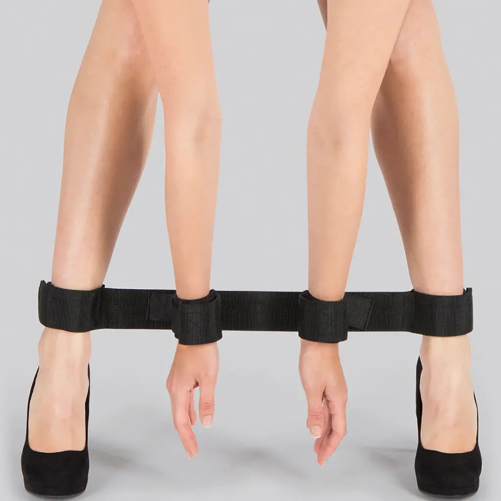 Velence_Adjustable_Spreader_Bar1